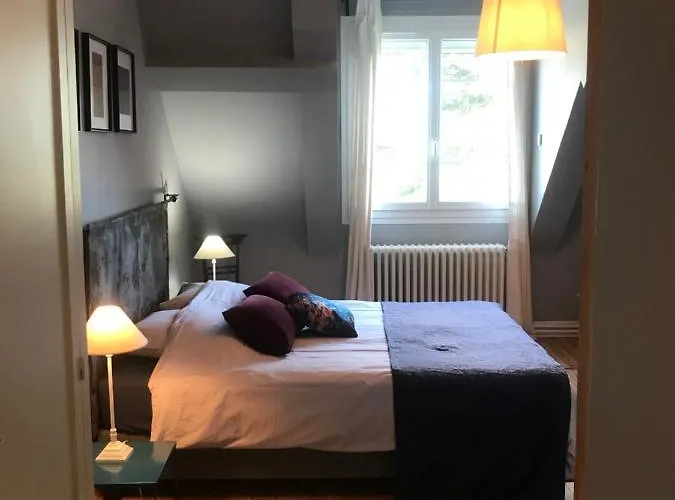 招待所 Les De Marie 3*