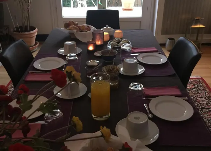 Guest house Les De Marie 3*